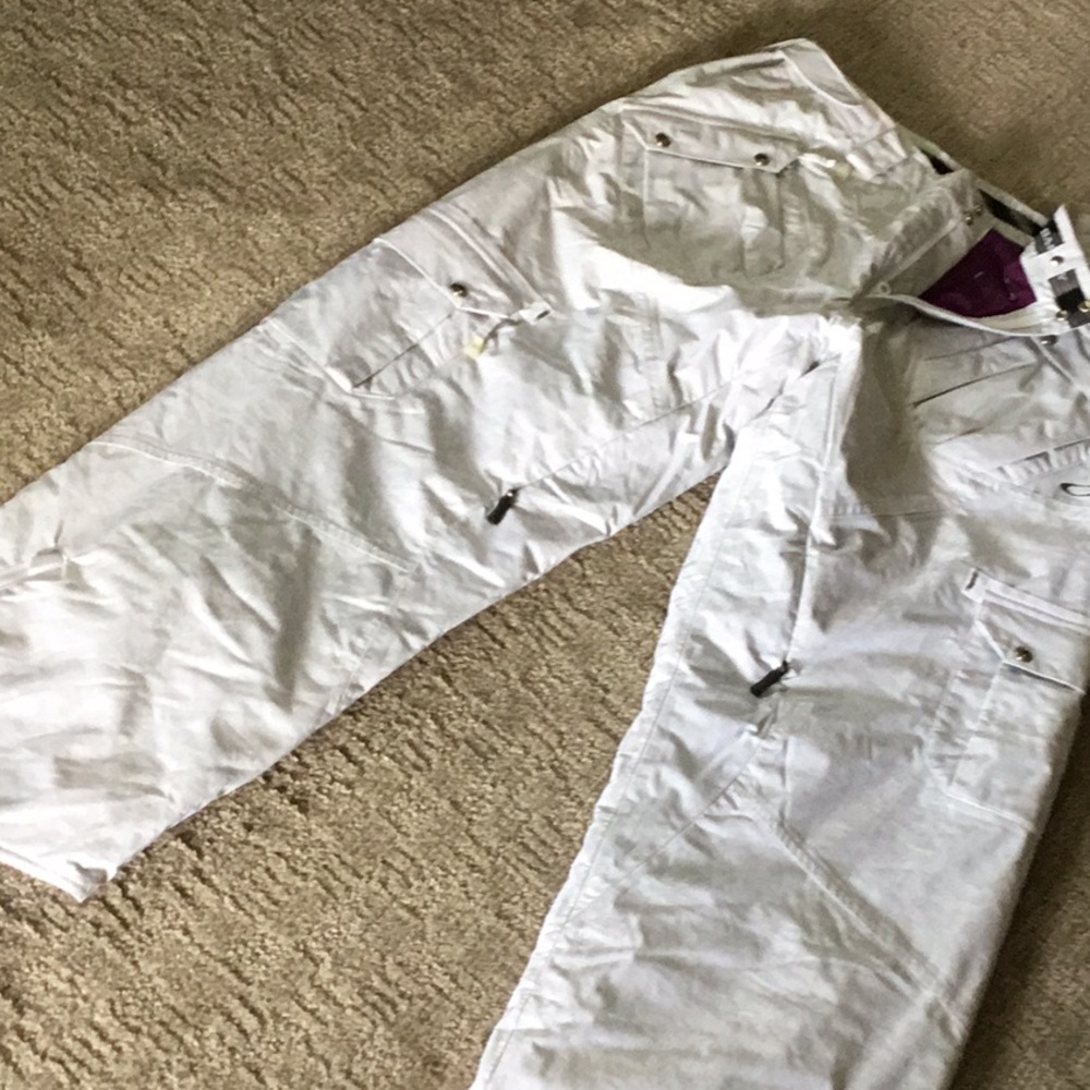 Oakley Snowpant size Lg